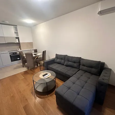 Milolux 3 West 65 2 Bedroom Wonder